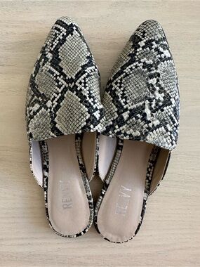 RENVY Snake-Print Pointed mule - EUC - Size 8